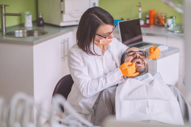 Best Weekend Emergency Dentist in Rockdale, IL